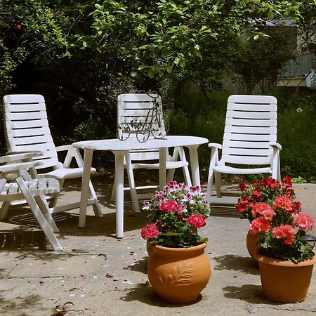 A Pleasant Stay In Chania Chrissi Akti Chania Exterior foto