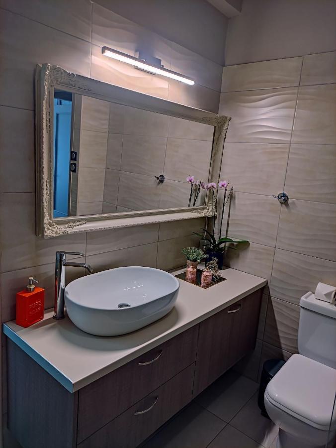 A Pleasant Stay In Chania Chrissi Akti Chania Exterior foto