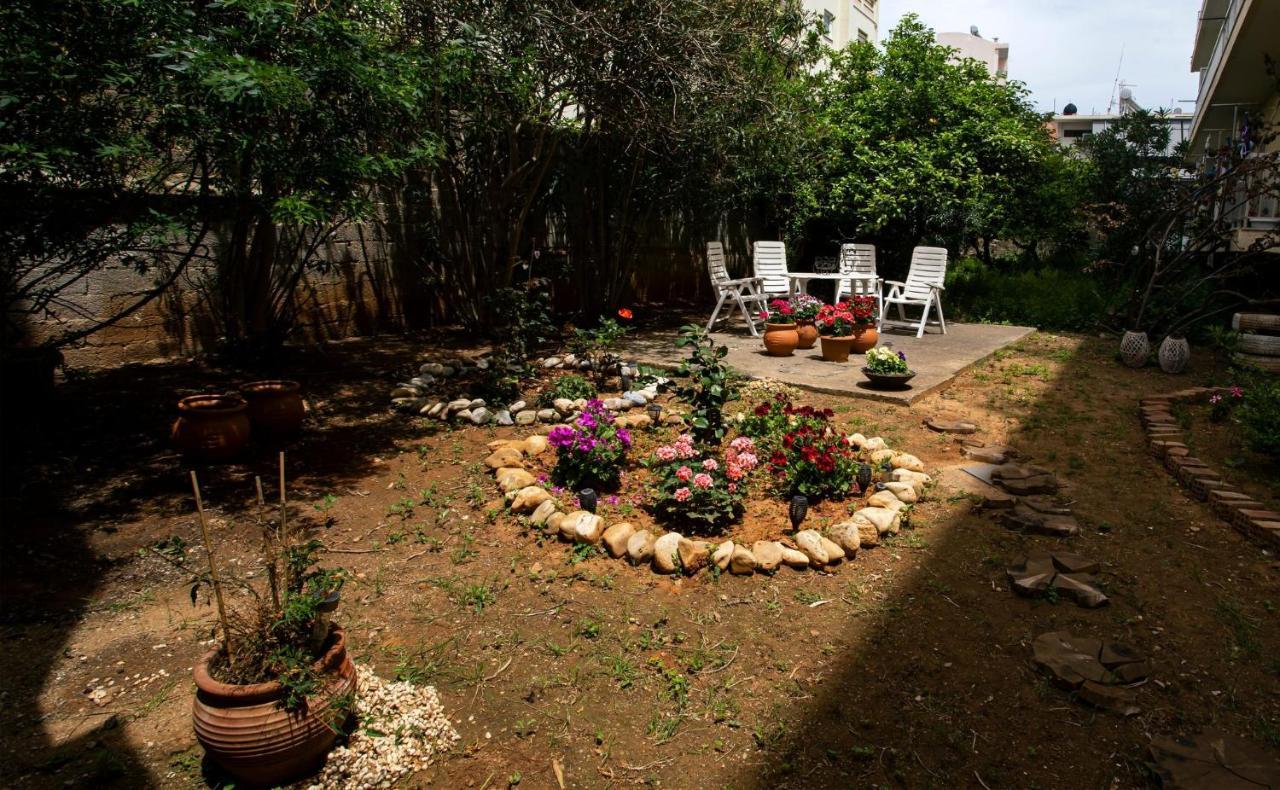 A Pleasant Stay In Chania Chrissi Akti Chania Exterior foto