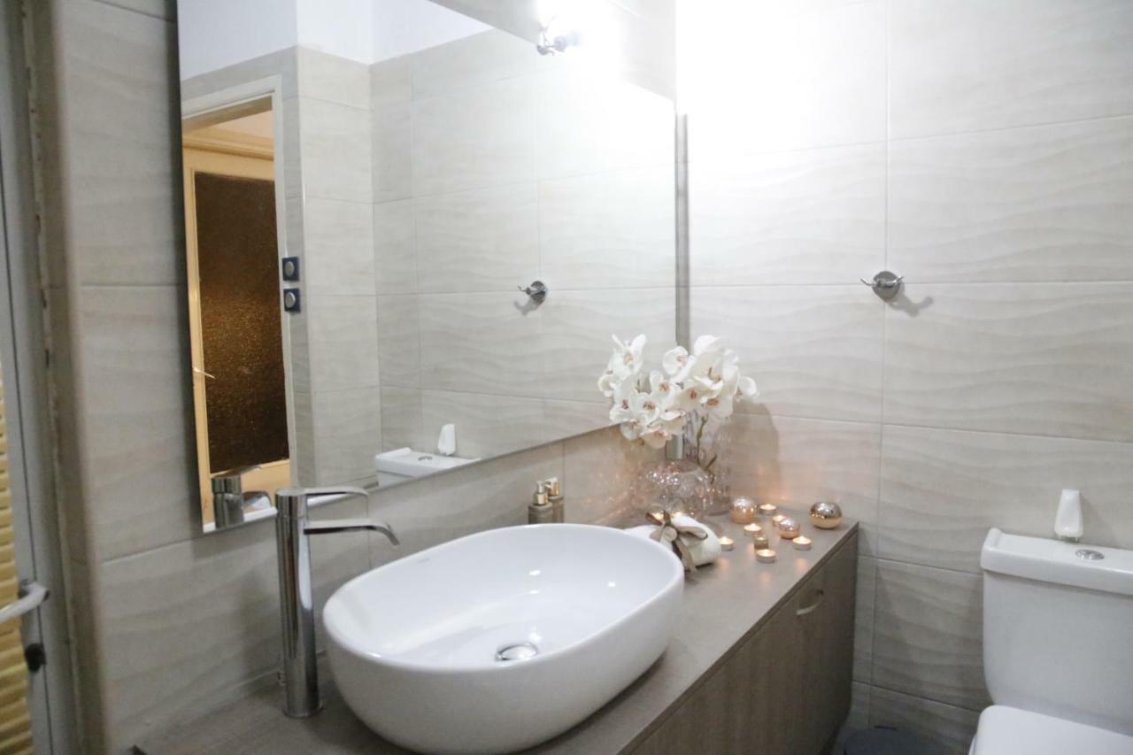 A Pleasant Stay In Chania Chrissi Akti Chania Exterior foto